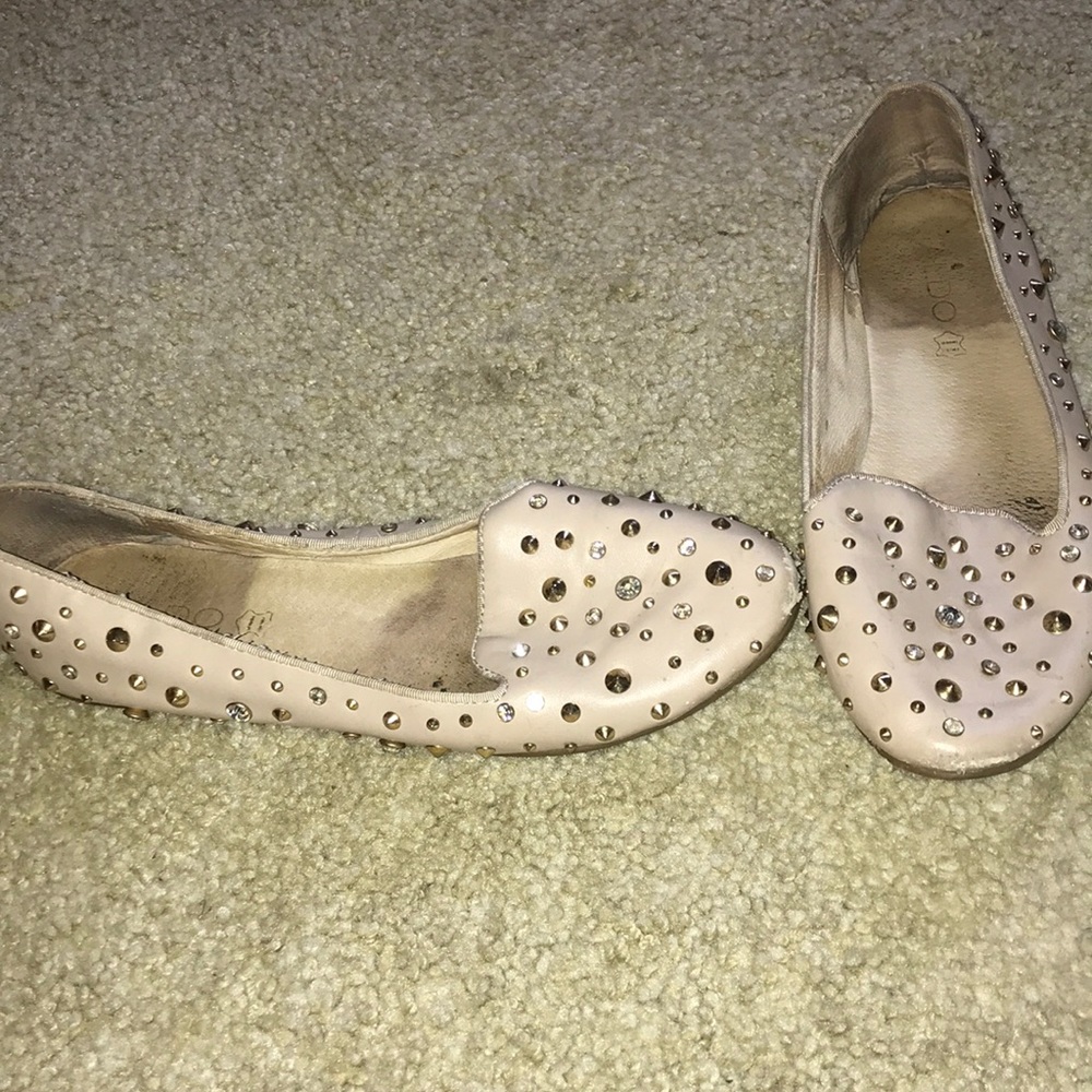 Beige also slide with gems